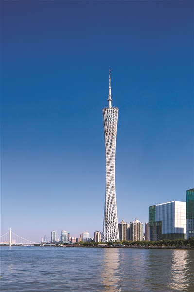 ③廣州塔 建筑總高度600米，主塔體高450米，是當時中國第一、世界第三旅游觀光塔，創(chuàng)造了一系列建筑上的“世界之最”。