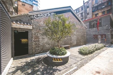 根據(jù)調(diào)研考究，楊匏安寓居楊家祠期間，楊家祠旁有石榴樹及梧桐樹，為留住歷史的記憶，有關(guān)部門重新栽種了石榴樹。