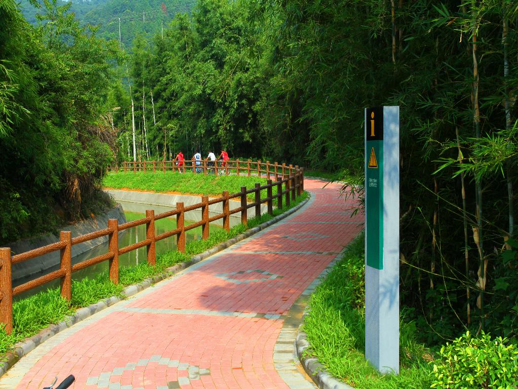 良口總灌渠段綠道