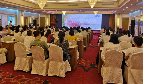 澳門(mén)濃仁堂消癌膠囊項(xiàng)目路演.jpg
