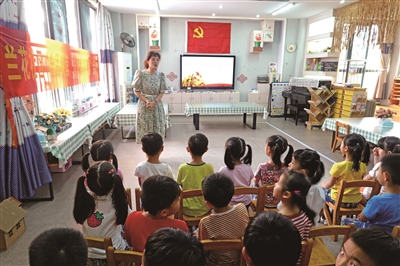 花都這個(gè)社區(qū)綻放七朵“小花”2.jpg