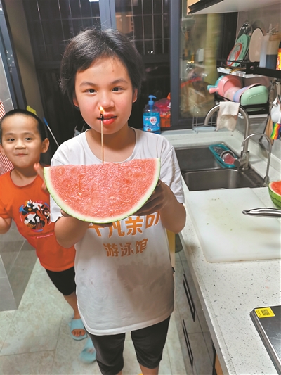 廣州全市上下動(dòng)員起來(lái) 共同構(gòu)筑起疫情防控的堅(jiān)強(qiáng)防線2.jpg