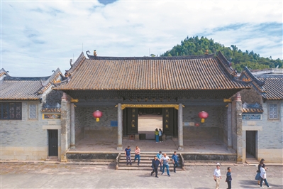 呵護“蠣江涌頭、半月古村”格局2.jpg