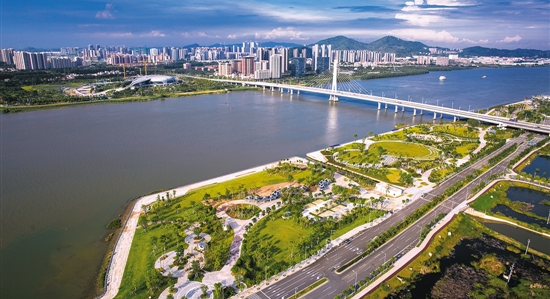 記者特邀廣州粵港澳大灣區(qū)研究院專家解讀《南沙方案》：打造有競爭力的社會(huì)體系是南沙發(fā)展的最大亮點(diǎn)