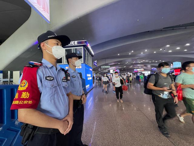 廣州鐵路警方持續(xù)推進(jìn)“百日行動”
