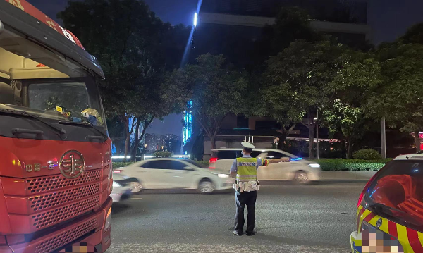 夜間直擊超限貨車治理！廣州治超非現(xiàn)場(chǎng)立案數(shù)全省第一