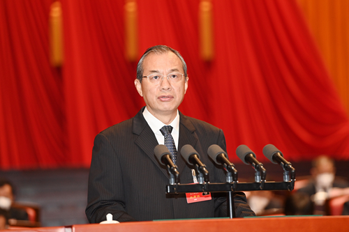 李貽偉作政協(xié)第十四屆廣州市委員會常務委員會工作報告