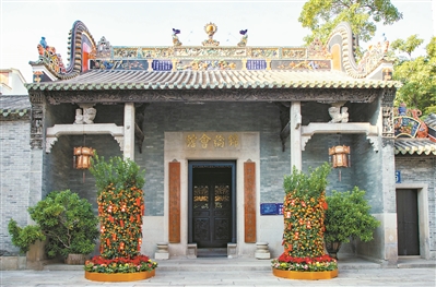 探索產(chǎn)業(yè)化新路徑 非遺擁抱市場走進(jìn)生活