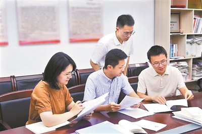 落實(shí)“三個(gè)區(qū)分開來” 鼓足“二次創(chuàng)業(yè)”干勁