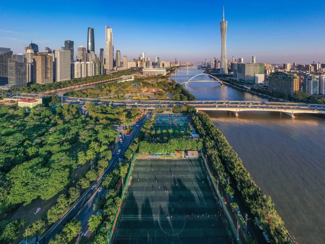 王衍詩在流溪河流域各級河長工作會議上強(qiáng)調(diào) 流溪河水環(huán)境只能越來越好