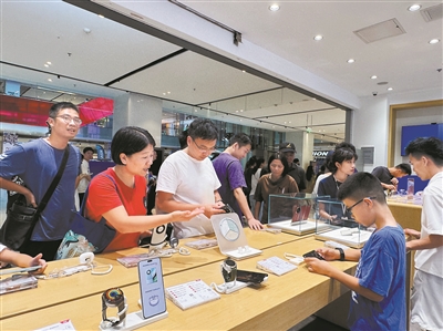 “金九銀十”收樓帶旺家電以舊換新 折疊屏手機(jī)成換新熱點(diǎn)